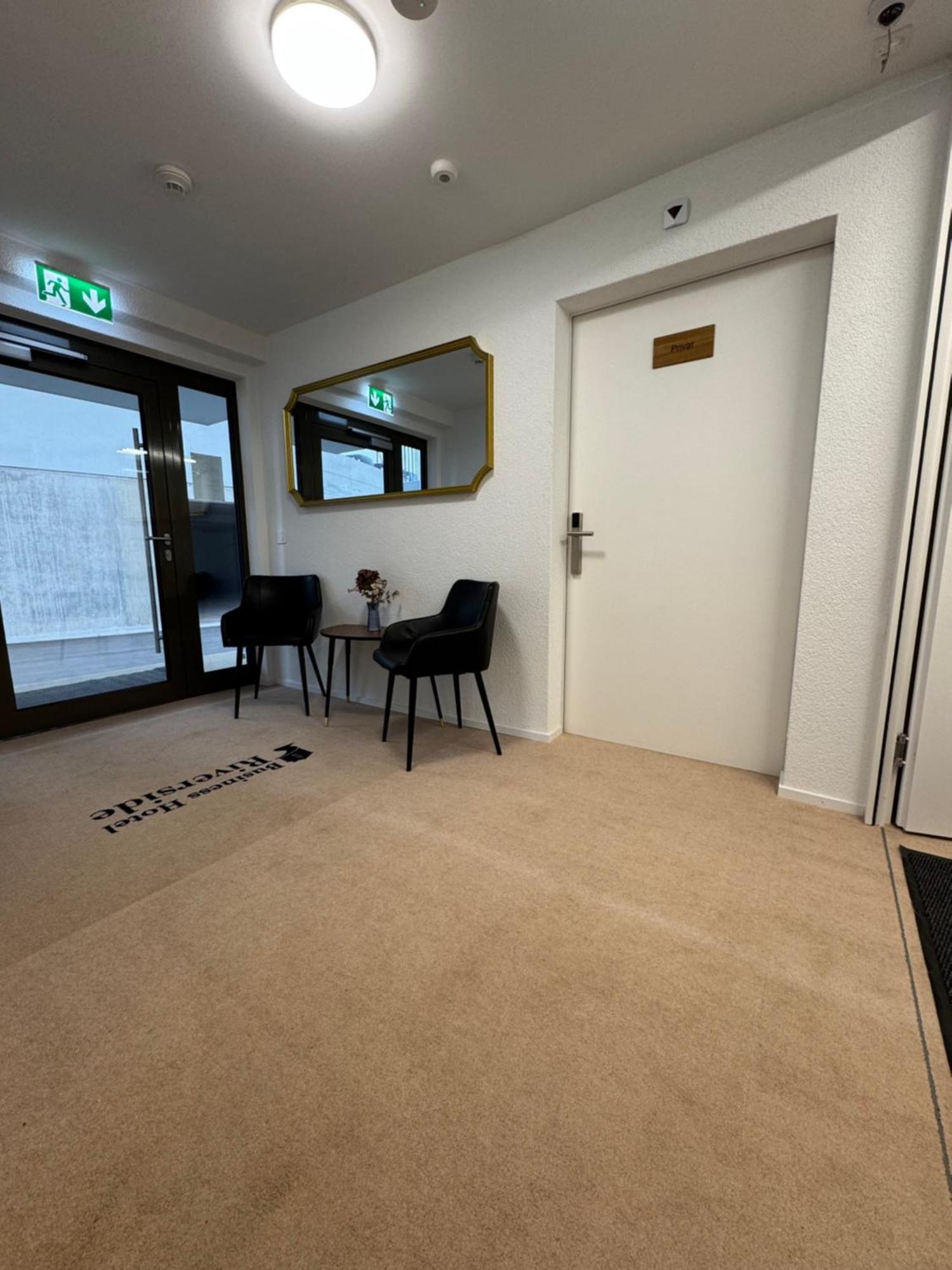 Business Hotel Riverside Duggingen Extérieur photo